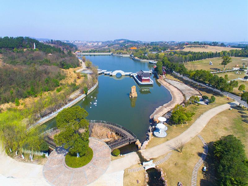 武汉长乐园陵园月亮湖及墓地价格介绍